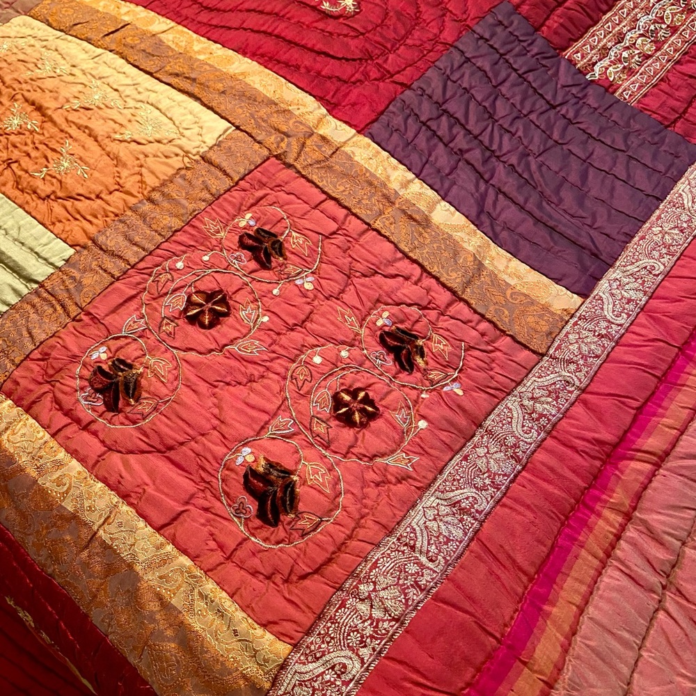 King size 100% Silk with 100% Cotton bedspread.